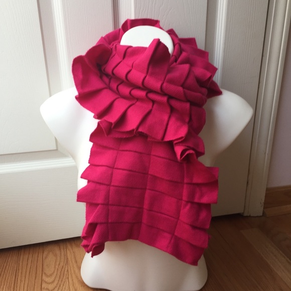 Echo Accessories - Magenta woven luxe warm scarf!